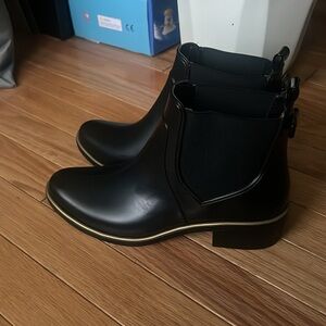 Black Ankle Booties with Textured Leather